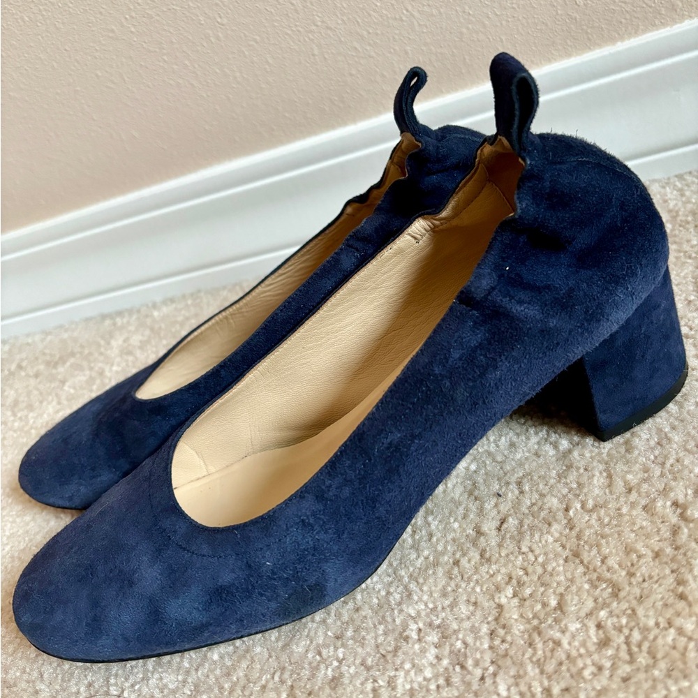 Everlane suede day heel